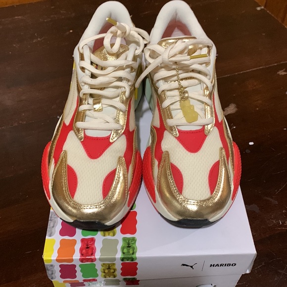 Haribo pumas LIMITED EDITION!!!!!! Men size 11 1/2 - Picture 3 of 5